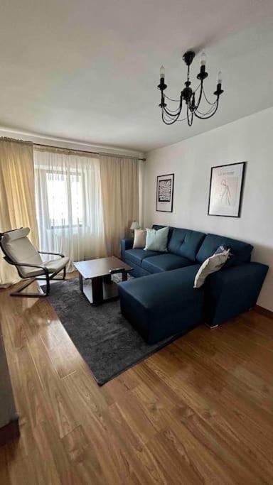 Georgiana'S Central Apartment 布泽乌 外观 照片